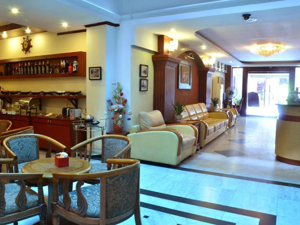 Atrium Hanoi Hotel Exteriör bild