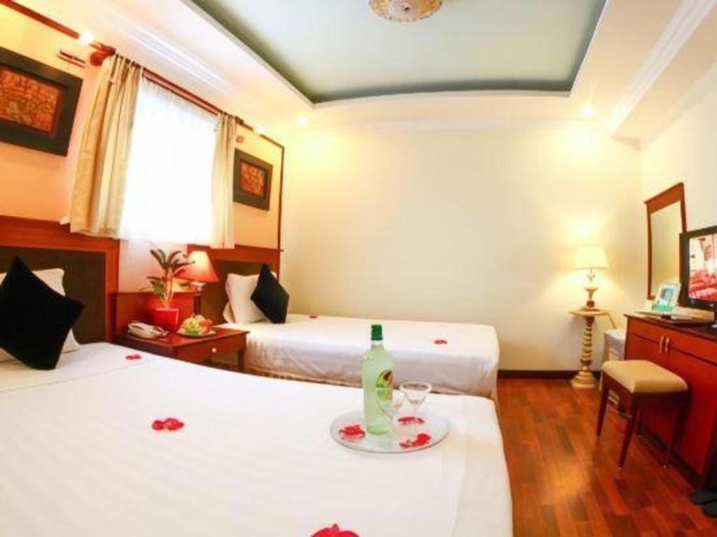 Atrium Hanoi Hotel Exteriör bild